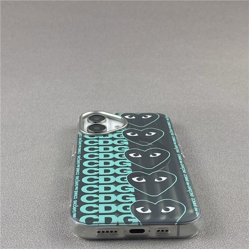 cdg stylish logo printed iphone case with black hearts