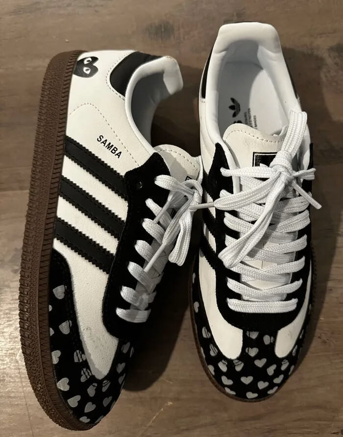 comme des garcons play x adidas samba