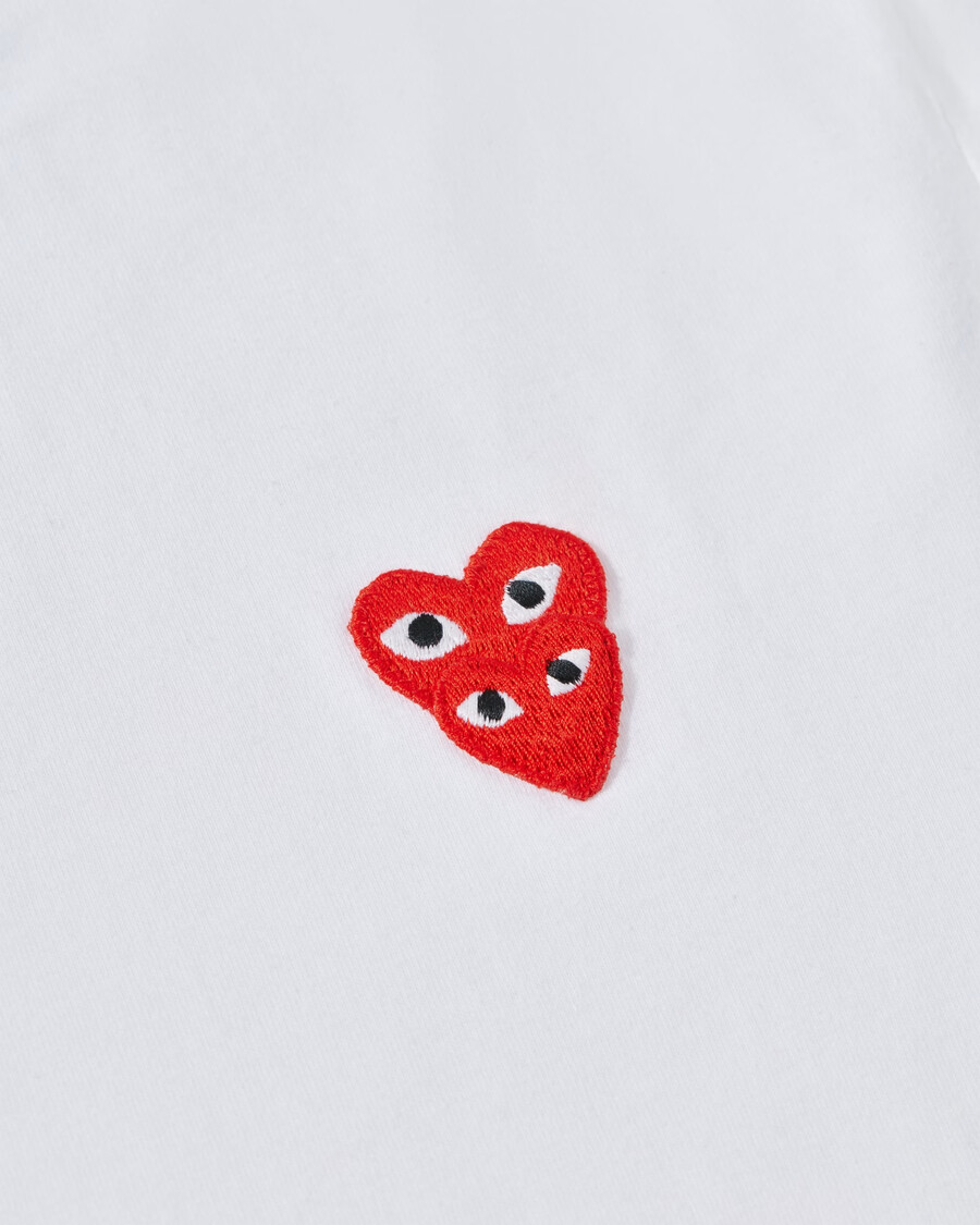play 8211 longsleeve t-shirt with double red heart 8211 white